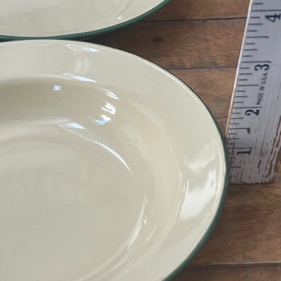 Vintage Cream with Green Trim Enamelware Bowls 7" Set of 8 Country Farmhouse - Picture 9 of 14